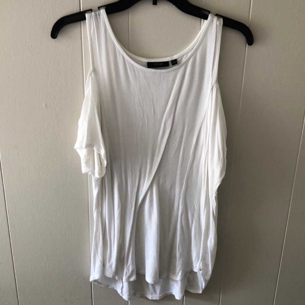 White/T-Shirt